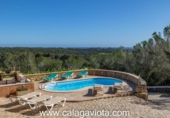 Chalet independiente con terreno en venta en la España, Felanitx, ref: TR137975 foto
