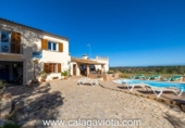 Chalet independiente con terreno en venta en la España, Felanitx, ref: TR137975 foto