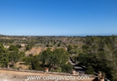 Chalet independiente con terreno en venta en la España, Felanitx, ref: TR137975 foto