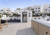 Casa de pueblo en venta en la España, Estepona, ref: TR227378 foto