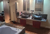 Chalet independiente con terreno en venta en la España, Valencina de la Concepción, ref: TR137398 foto