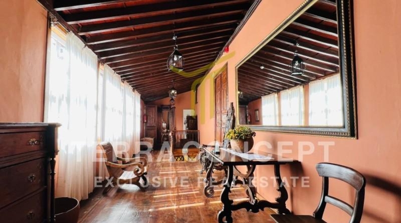 Santa Cruz de Tenerife - La Orotava - 1001m2