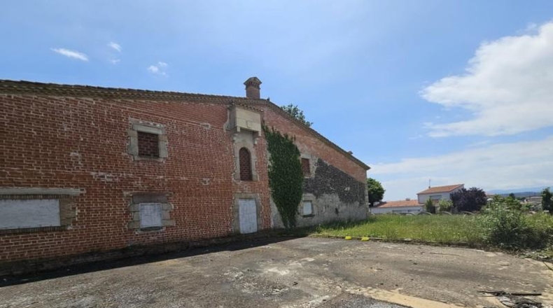 Gerona - Sils - 10000m2