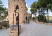 Chalet independiente con terreno en venta en la España, Felanitx, ref: TR247234 foto