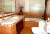 Casa de camp amb terreny en venda a la España, Montilla, ref.: TR310644 foto