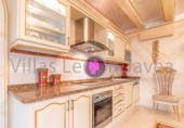 Chalet independiente con terreno en venta en la España, Jávea, ref: TR264269 foto