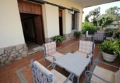 Chalet independiente con terreno en venta en la España, Alcuéscar, ref: TR264266 foto