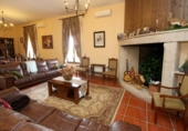Chalet independiente con terreno en venta en la España, Alcuéscar, ref: TR264266 foto