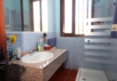 Chalet independiente con terreno en venta en la España, Alcuéscar, ref: TR264266 foto