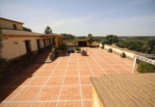 Chalet independiente con terreno en venta en la España, Alcuéscar, ref: TR264266 foto