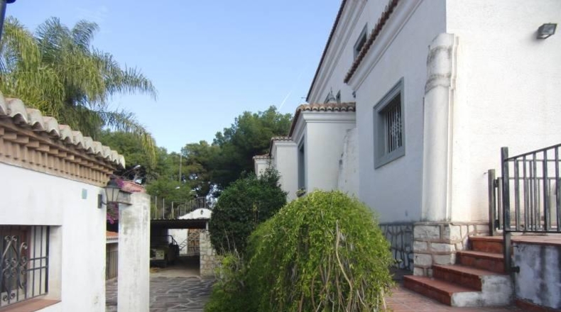 Valencia - Godella - 2000m2