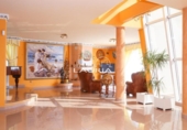 Chalet independiente con terreno en venta en la España, Chiva, ref: TR172346 foto