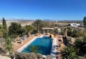 Country house with land for sale on España, Alameda, ref: TR152812 photo