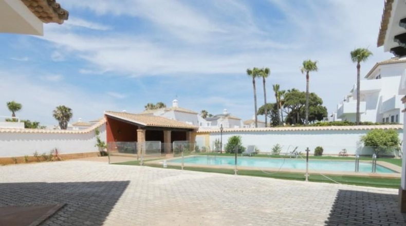 Cádiz - Chiclana de la Frontera - 1311m2