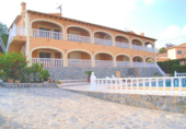 Chalet independiente con terreno en venta en la España, Calpe, ref: TR139086 foto