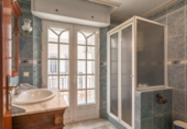 Chalet independiente con terreno en venta en la España, Marbella, ref: TR171811 foto