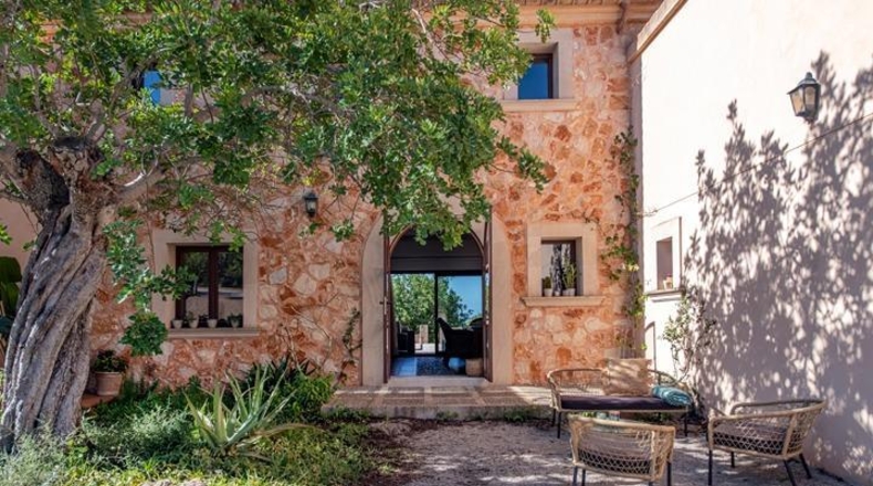 Balearic Islands - Felanitx - 15731m2
