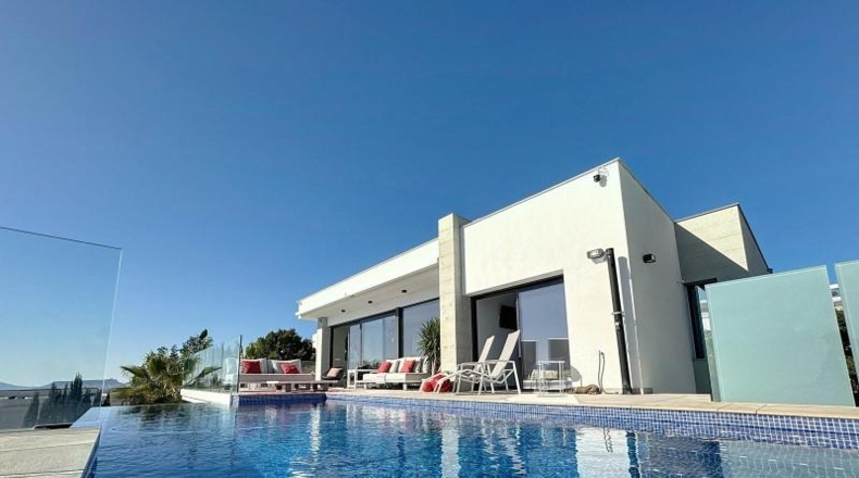 Alicante - Benitachell - 684m2