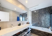 Chalet independiente con terreno en venta en la España, Benitachell, ref: TR220941 foto