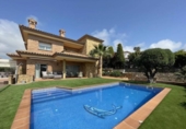 Chalet independiente con terreno en venta en la España, Platja d'Aro, ref: TR157976 foto