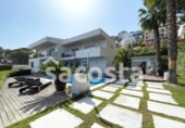 Chalet independiente con terreno en venta en la España, Blanes, ref: TR192367 foto