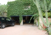 Chalet independiente con terreno en venta en la España, Alicante, ref: TR146013 foto
