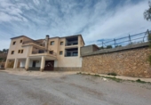 Chalet independiente con terreno en venta en la España, Ugíjar, ref: TR144531 foto