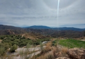 Chalet independiente con terreno en venta en la España, Ugíjar, ref: TR144531 foto