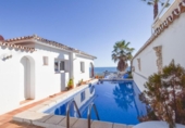 Chalet independiente con terreno en venta en la España, Campo-Mijas, ref: TR220424 foto