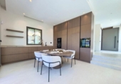 Chalet independiente con terreno en venta en la España, Estepona, ref: TR269191 foto