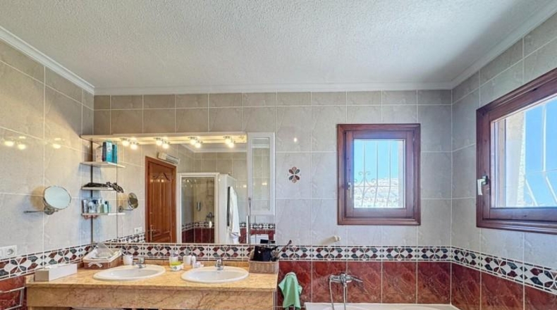 Alicante - Benitachell - 1300m2