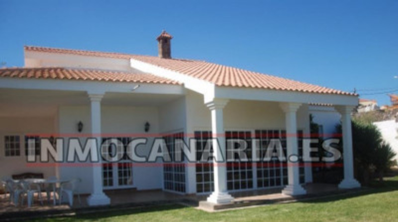 Las Palmas - San Bartolomé de Tirajana - 8840m2