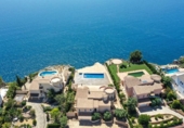 Chalet independiente con terreno en venta en la España, Benitachell, ref: TR133758 foto