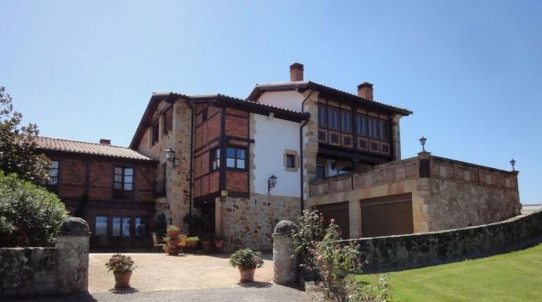 Cantabria - Santillana del Mar - 878m2