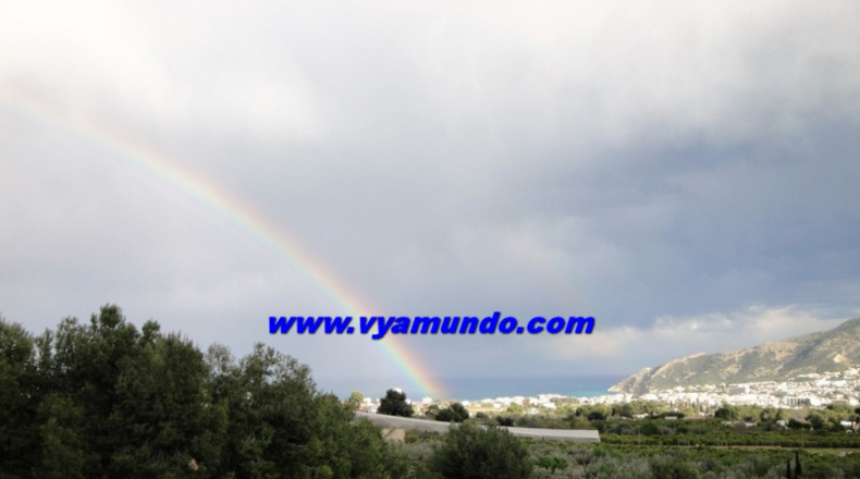 Alicante - Alfaz del Pi - 7998m2