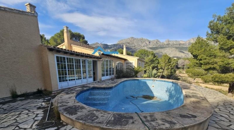 Alicante - Altea - 54000m2