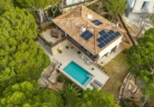 Chalet independiente con terreno en venta en la España, Calvià, ref: TR370249 foto