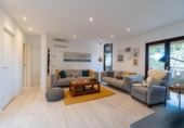 Chalet independiente con terreno en venta en la España, Calvià, ref: TR370249 foto