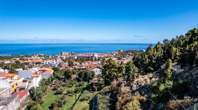 Santa Cruz de Tenerife - Puerto de la Cruz - 31200m2