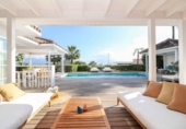 Chalet independiente con terreno en venta en la España, Estepona, ref: TR279920 foto