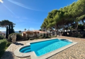 Chalet independiente con terreno en venta en la España, Sant Lluís, ref: TR354769 foto
