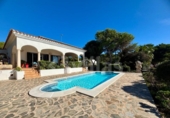 Chalet independiente con terreno en venta en la España, Sant Lluís, ref: TR354769 foto