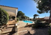 Chalet independiente con terreno en venta en la España, Sant Lluís, ref: TR354769 foto