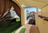 Chalet independiente con terreno en venta en la España, Arona, ref: TR144699 foto