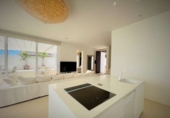 Chalet independiente con terreno en venta en la España, Arona, ref: TR142675 foto
