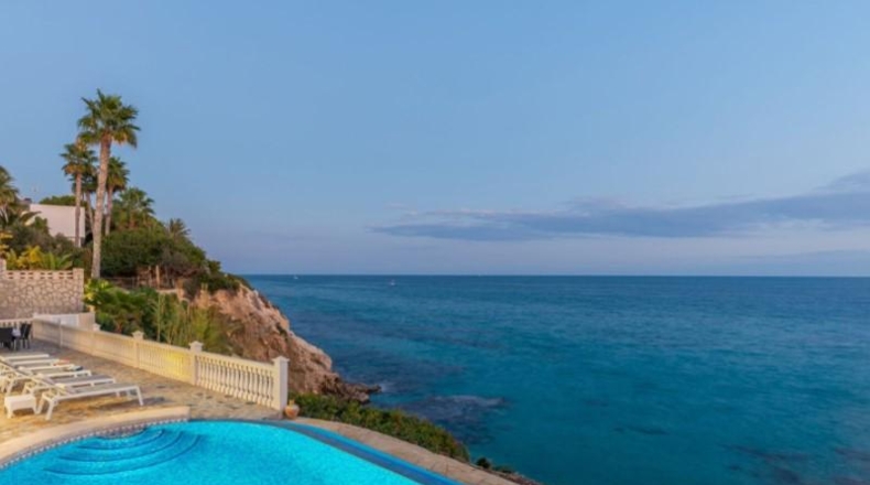 Alicante - Campello - 1350m2