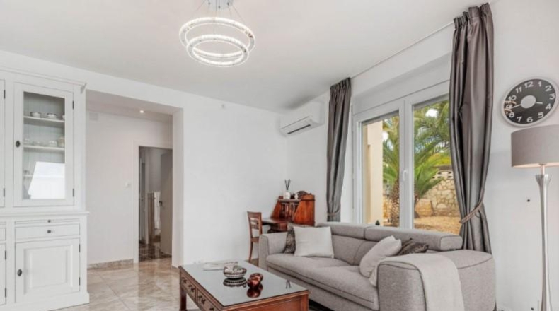 Alicante - Campello - 1350m2