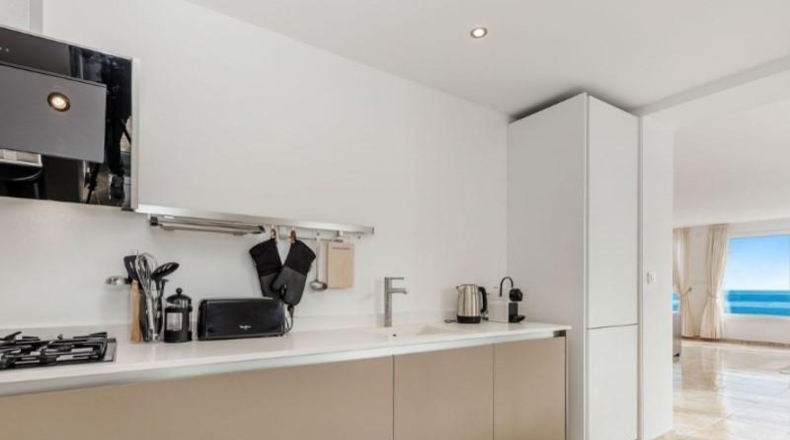 Alicante - Campello - 1350m2