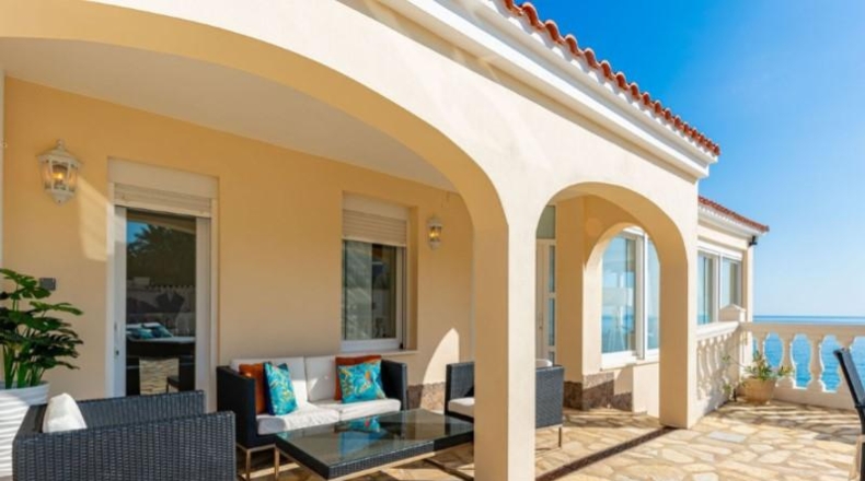 Alicante - Campello - 1350m2