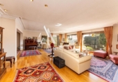 Chalet independiente con terreno en venta en la España, Villanueva de la Cañada, ref: TR390674 foto